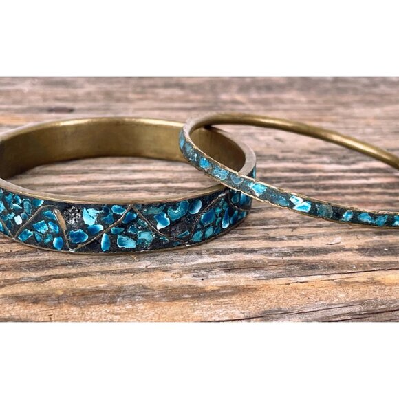 Vintage 1960s Crushed Blue Turquoise India Brass Bangle Bracelets - Picture 9 of 14